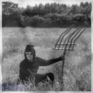 David Rose Pitchfork Field Scene Funny